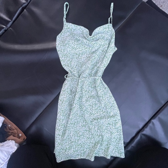 SHEIN VCAY Ditsy Floral Draped Belted Cami Dress green flowers cute feminine sm - Picture 10 of 16